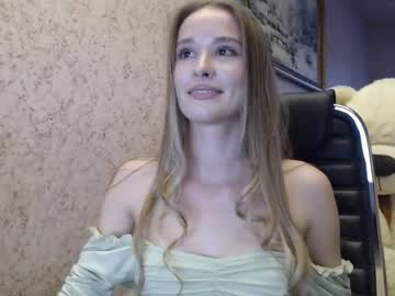 female cam girl ariana_777 image #1613285