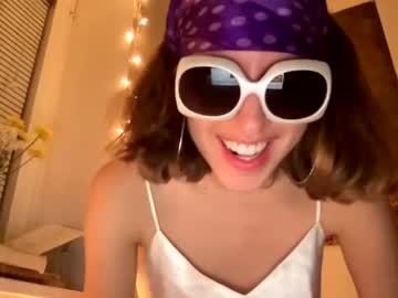 female cam girl collegemysterygirl image #1063520