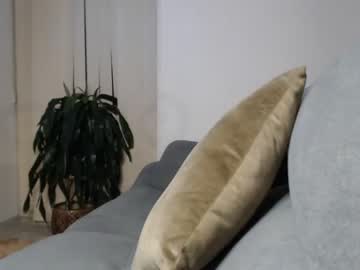 female cam girl inocente_kitty image #2793832