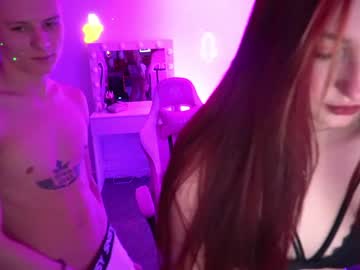 female cam couple kira0541 image #1053416