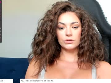 female cam girl lulacum69 image #1475850