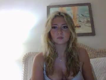 oliviamaexo  female  webcam
