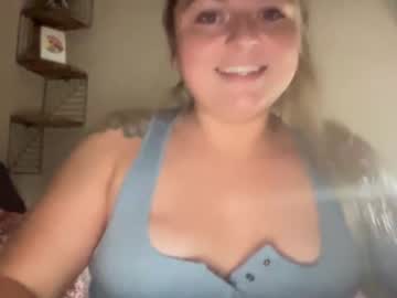 female cam girl saraxsmiles image #2929356