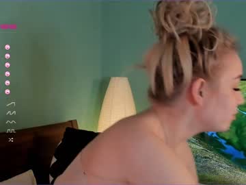 female cam couple huntertiana image #1698762