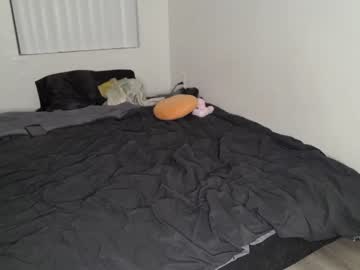 female cam couple astra_rose14 image #2936296