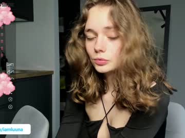 female cam girl mxxnsxsul image #2746706