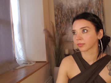 female cam girl stacimarierose image #1442402