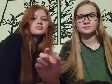 female cam couple angry_girl image #2661766