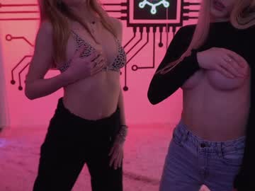 female cam couple anabel054 image #1590921