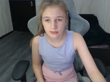 female cam girl kylie_mine image #2782502
