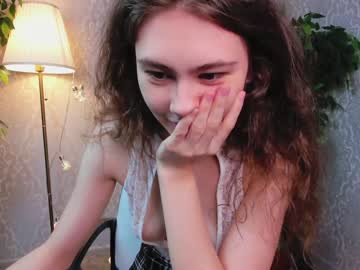 female cam girl little_mandy image #2094304