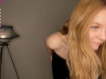 female cam girl joannsbailey image #3729430