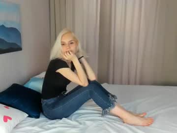 female cam girl emmabridges image #3915792