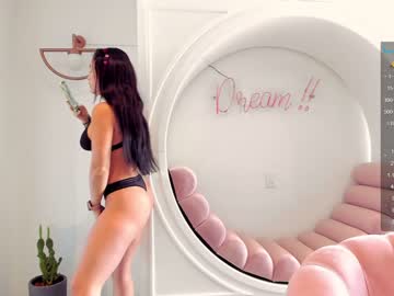 female cam girl ashlyeroberts1 image #1749956