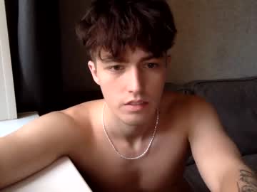 female cam man nonrelevant01 image #32365