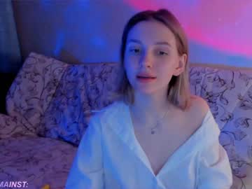 female cam girl melondama image #3122455