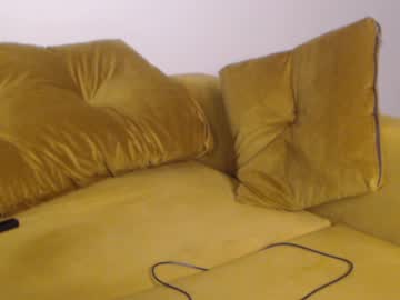 female cam girl hotemili image #2781148