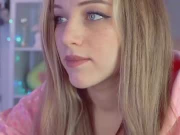 female cam girl mia_milagros image #1322844