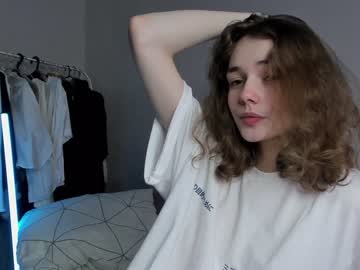 female cam girl mxxnsxsul image #2191710