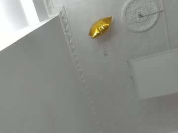 michelle__white  female  webcam