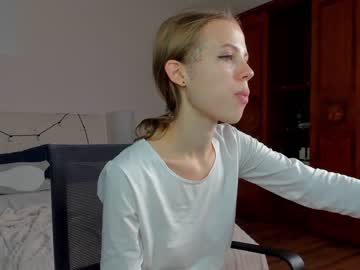 female cam girl asemiluna image #261286