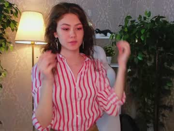 female cam girl little_mandy image #1834982
