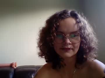female cam girl lucrativelucy image #3978870