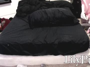 female cam girl lilypixel image #2600505