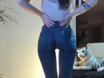 female cam girl sofiaandwonderland image #2484537