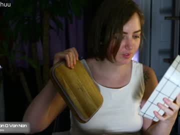 female cam girl maeveminx image #2161843