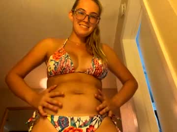 female cam girl mariah95 image #26841