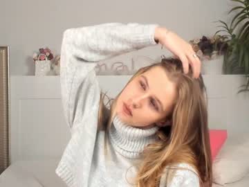 female cam girl oliviasolis image #3516732