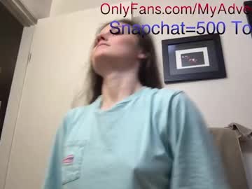 female cam couple bfngfadventures image #913073
