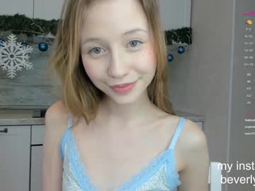 female cam couple beverlyvega image #3331708