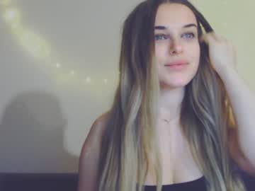 female cam girl petit_kaka image #585882