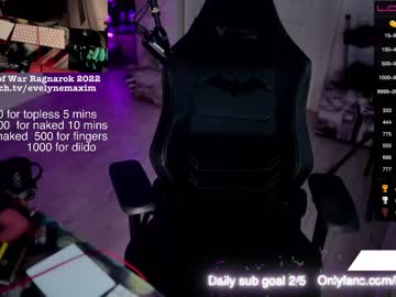 female cam girl evelyne92 image #3072362