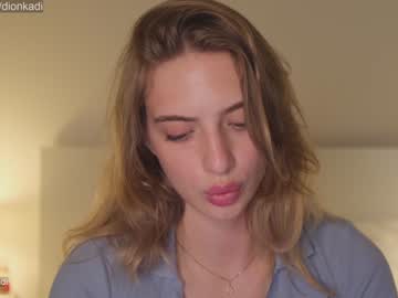 female cam girl sleepsteep image #2339989