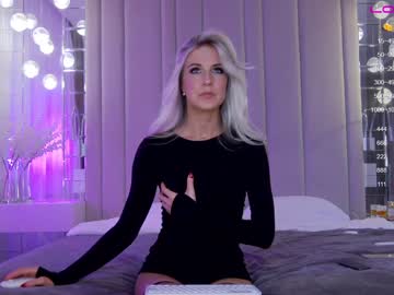 female cam girl krissone image #2483581