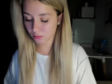 female cam girl sun_shine_baby image #2398472