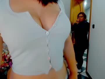 female cam couple bluebooxxx image #3092346