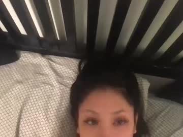 female cam couple skyanddion image #3417644