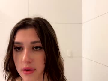 female cam girl goo_lagoona image #4053173