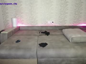 female cam couple orgasm_city image #2085664
