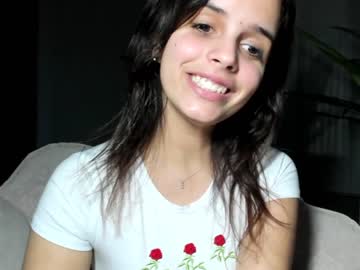female cam girl lilbeccaxo image #1070997