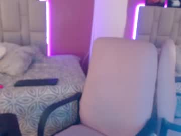 oksanamilf  female  webcam