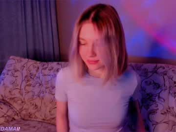 female cam girl melondama image #3221442