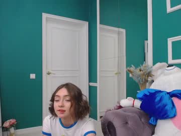 female cam girl adelewilson__ image #907917