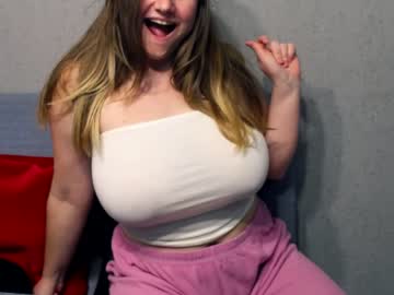 female cam girl royalboobs image #1888888