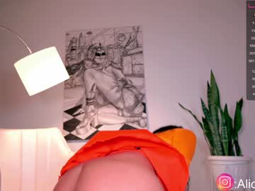 female cam girl alicia_uwu image #2921687