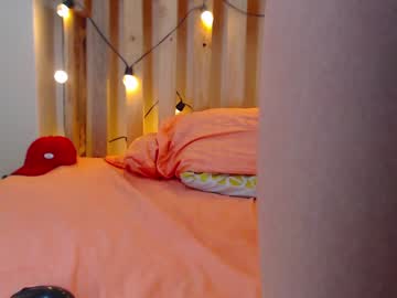 female cam girl aislinn18 image #136917